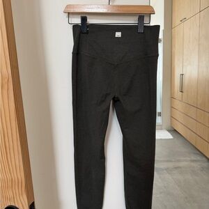 Vuori Dark Green Leggings